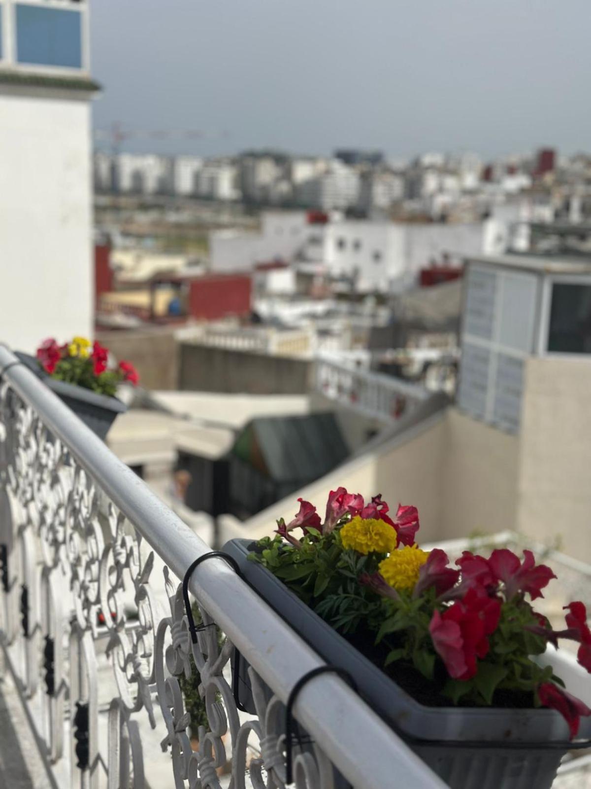 The Riad Hostel Tanger Exteriör bild